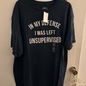 Universal Blue Graphic Tee - Short Sleeve